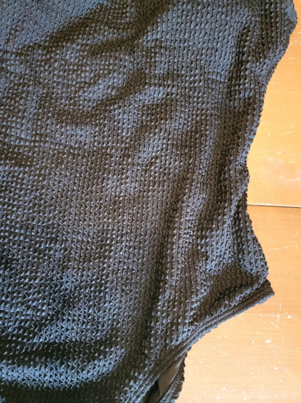 Black Crinkle Textured One-Piece Swimsuit Size L NWT - Picture 6 of 9